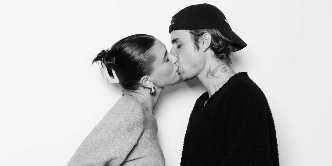 Hailey and Justin Bieber Share a Kiss in New Romantic Photos