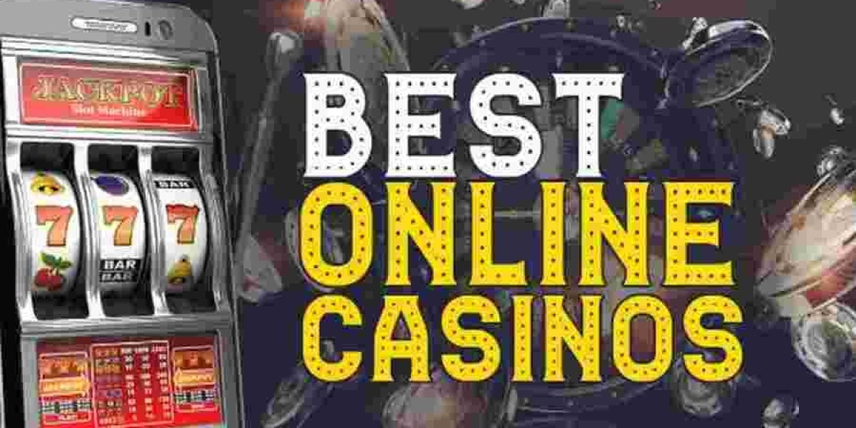 Spin to Win: Unveiling the Glittering World of Online Slots