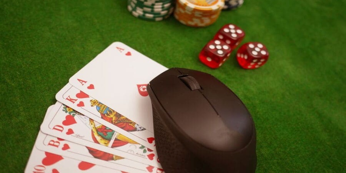 Master the Art of Playing Online Baccarat: Essential Guide