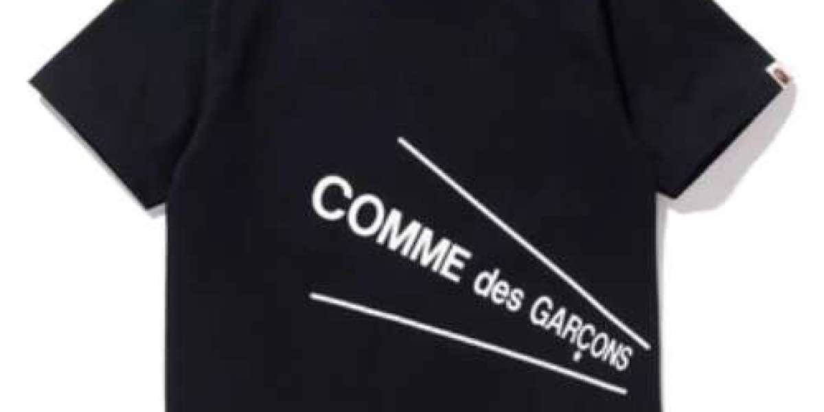 Exploring the Iconic CDG Hoodie: A Blend of Comfort and High Fashion