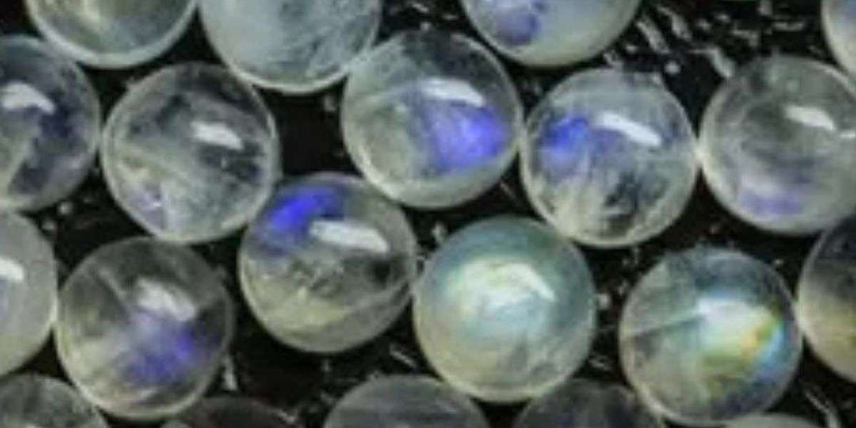 The Amazing Moonstone: Old Legends; Present-day Attractiveness