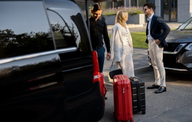 Luxury Bern Airport Transfers | Black Limo VIP Service