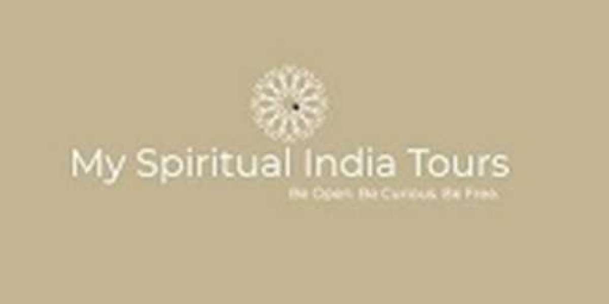 Explore Taj Mahal Group Tour and Authentic India Tours