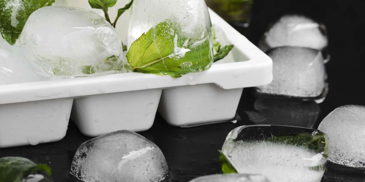 How Ice is Used in Medical Treatments and Sports Therapy