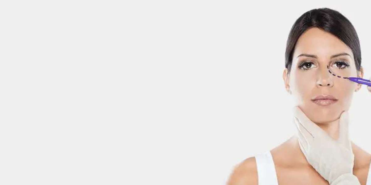 Rejuvenate your eyes with an aesthetic and cosmetic approach