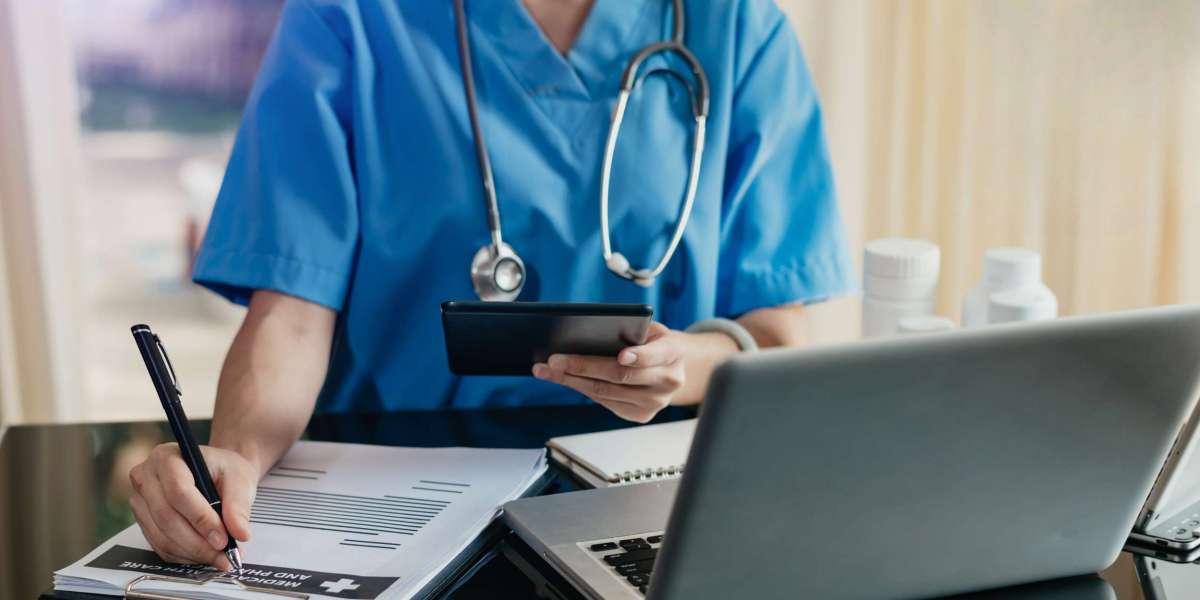 Medical Scribe Training Programs That Lead to Quick Careers