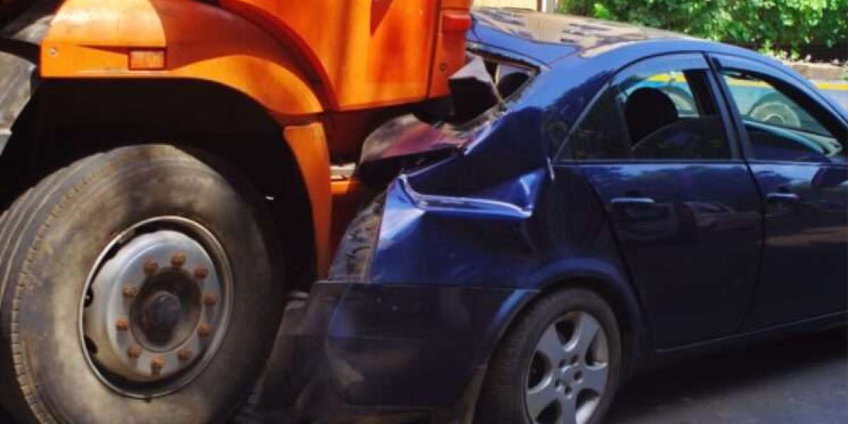 How Slip and Fall and Truck Accident Lawyers in Las Vegas Build Client-Centered Practices