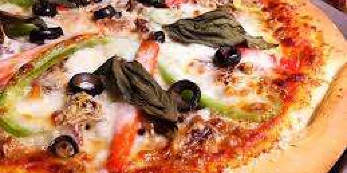 Taste the Classic Italian Pizza Quattro Formaggi – Melting Flavors in Every Bite