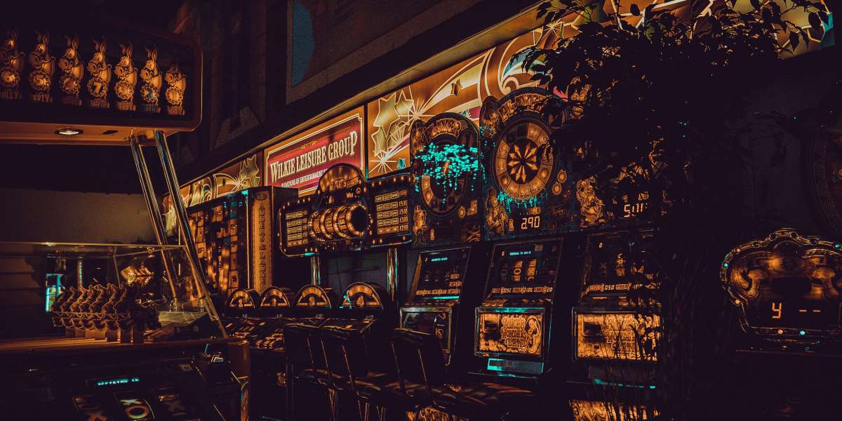 Slot Online: Tendenze Emergenti e Innovazioni Tecnologiche che Stanno Cambiando il Gioco d’Azzardo