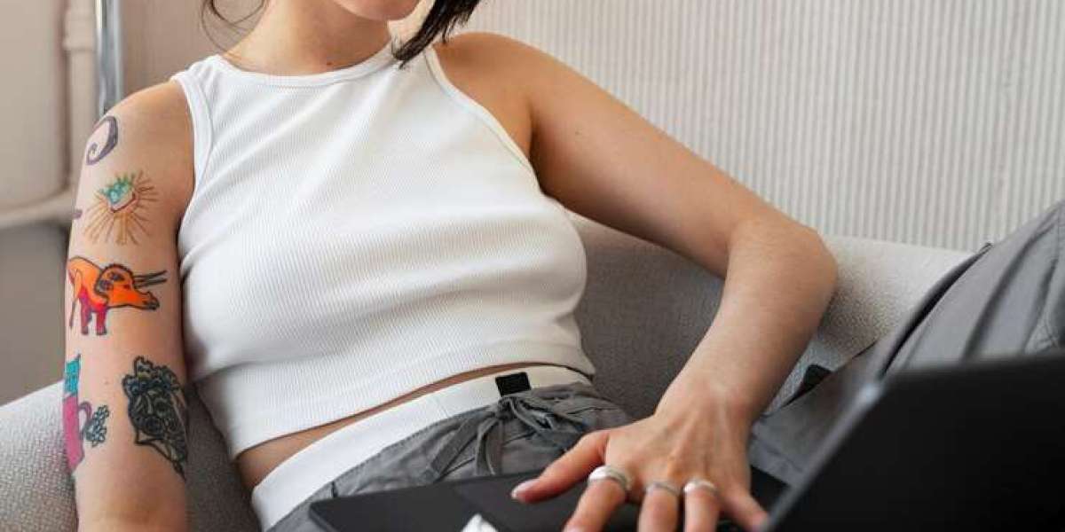 Tatuaje Temporare – Libertatea de a Te Reinventa Ori de Câte Ori Vrei