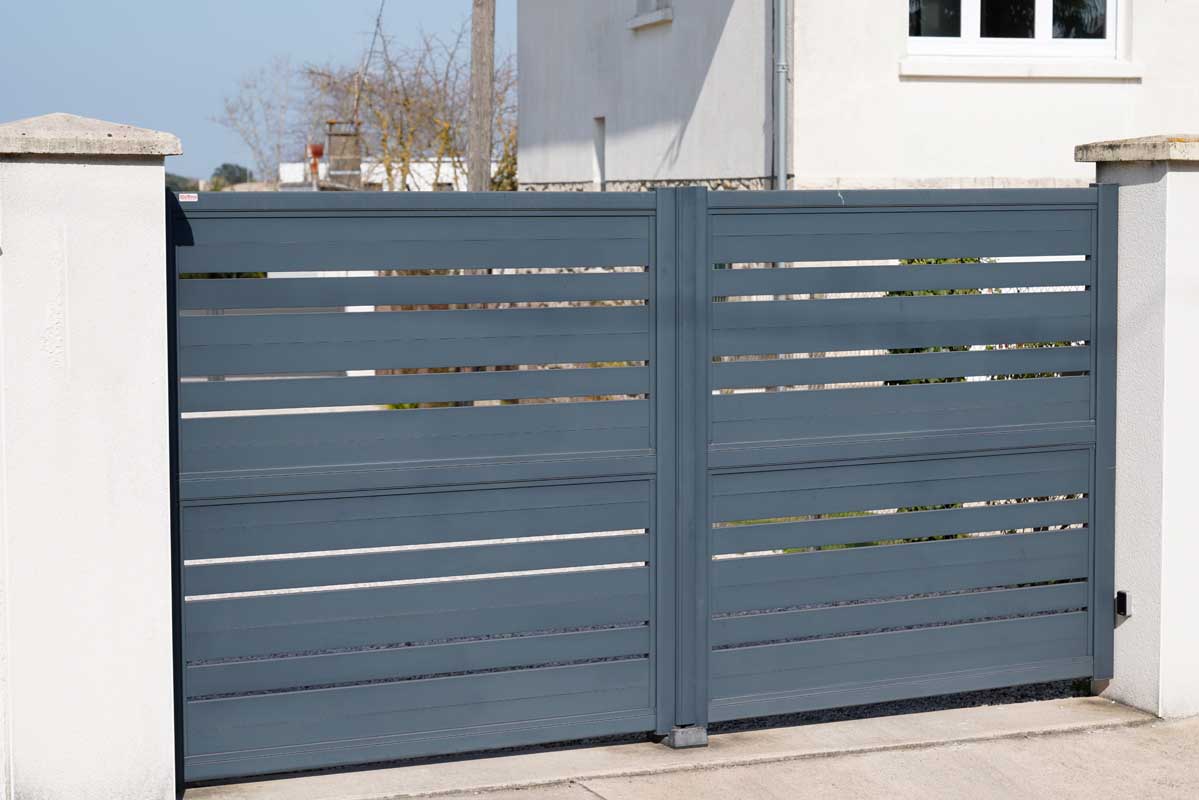 Common Issues with Driveway Gates and How to Address Them