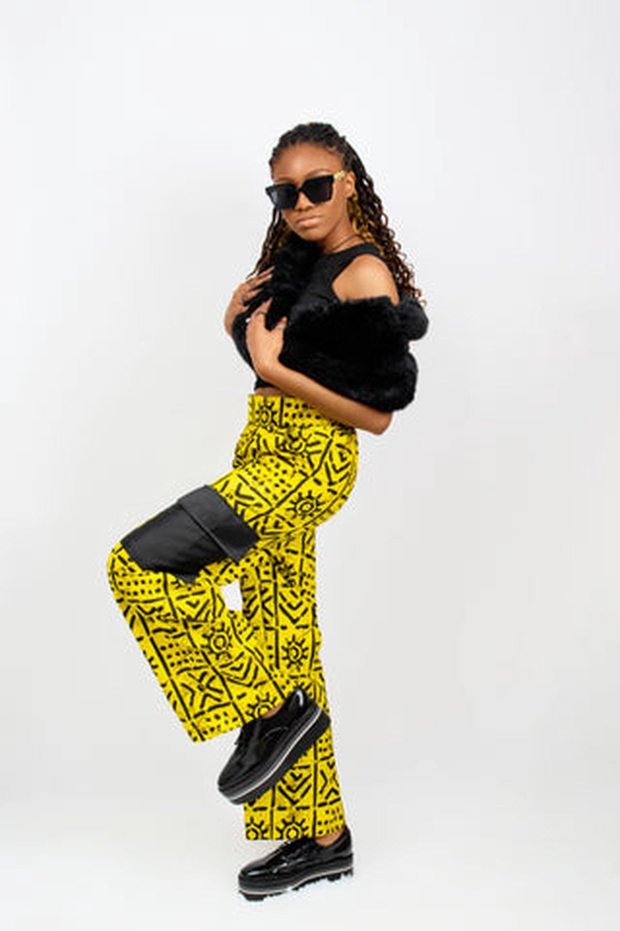 How to Style Loose Fit Trouser for Women for Any Occasion | Articles | Leif Miller | Gan Jing World - Technology for Humanity | Video & Movie Streaming