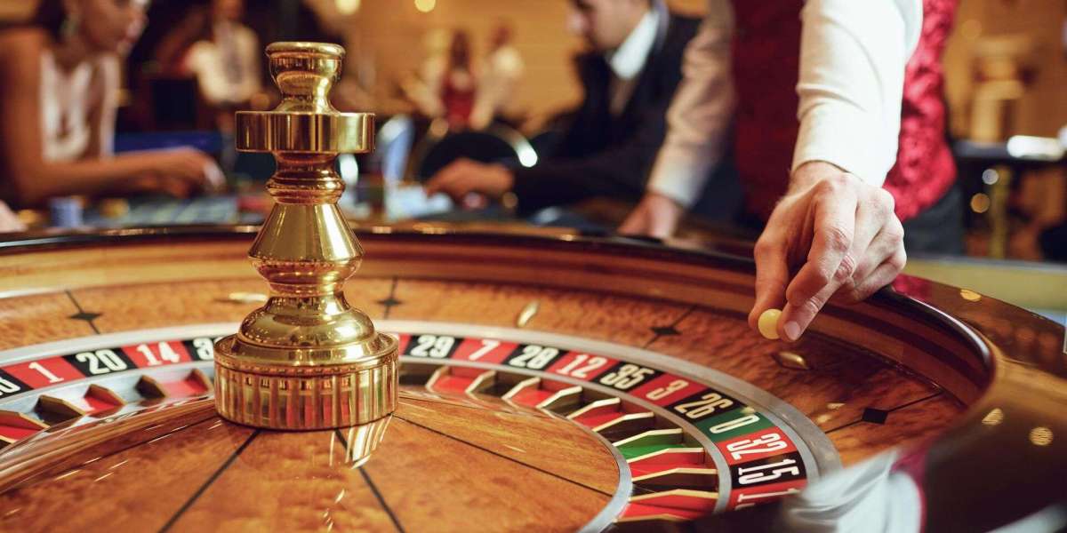 A mobil kaszinók térnyerése: Hogyan formálják a jövőt az okostelefonok az iGaming iparágban