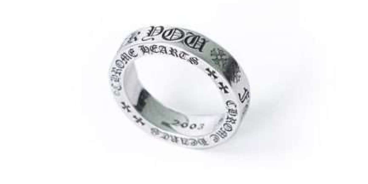 How to Pair Chrome Hearts Rings with Other Jewelry