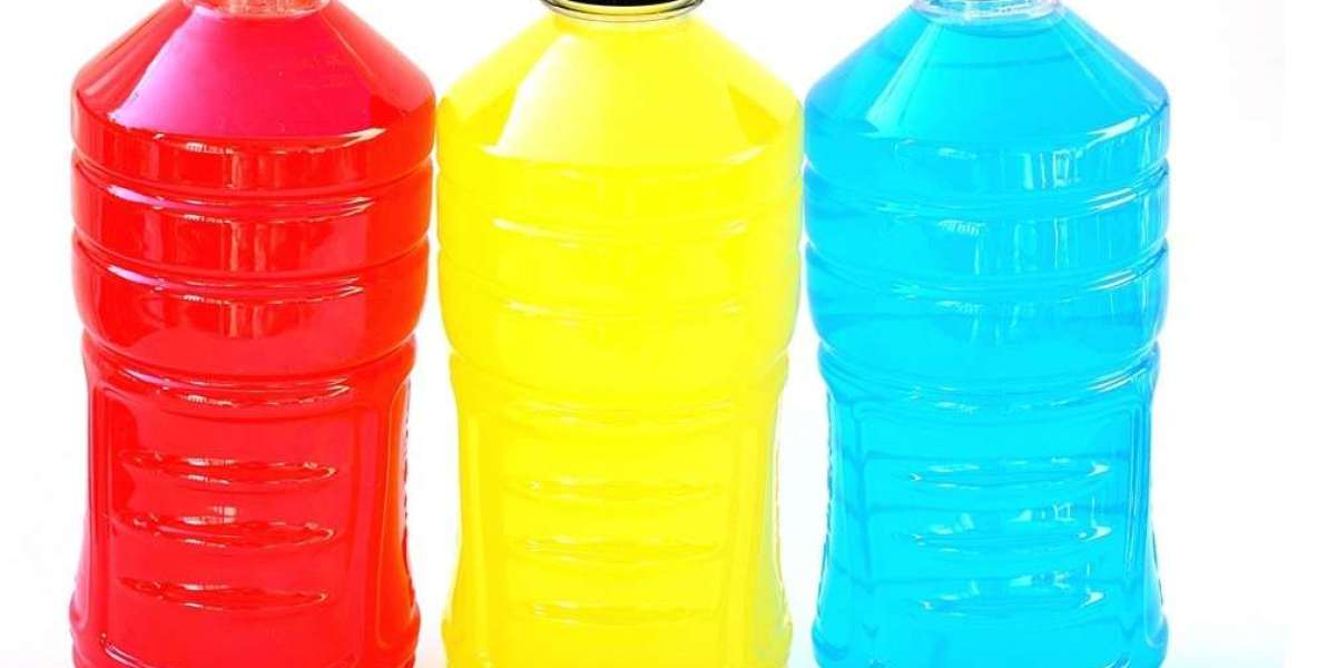 Navigating the Sports and Energy Drinks Market: A Look at Emerging Trends